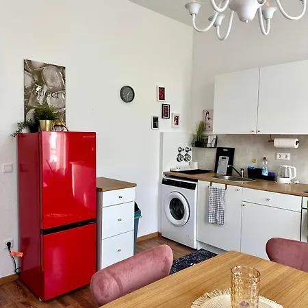 Modernes Mit Altbau Flair Naehe Messe Duesseldorf Apartmán